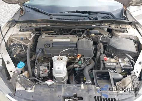 2015 Honda Accord Ex из США, поврежденный, VIN 1HGCR2F74FA273160